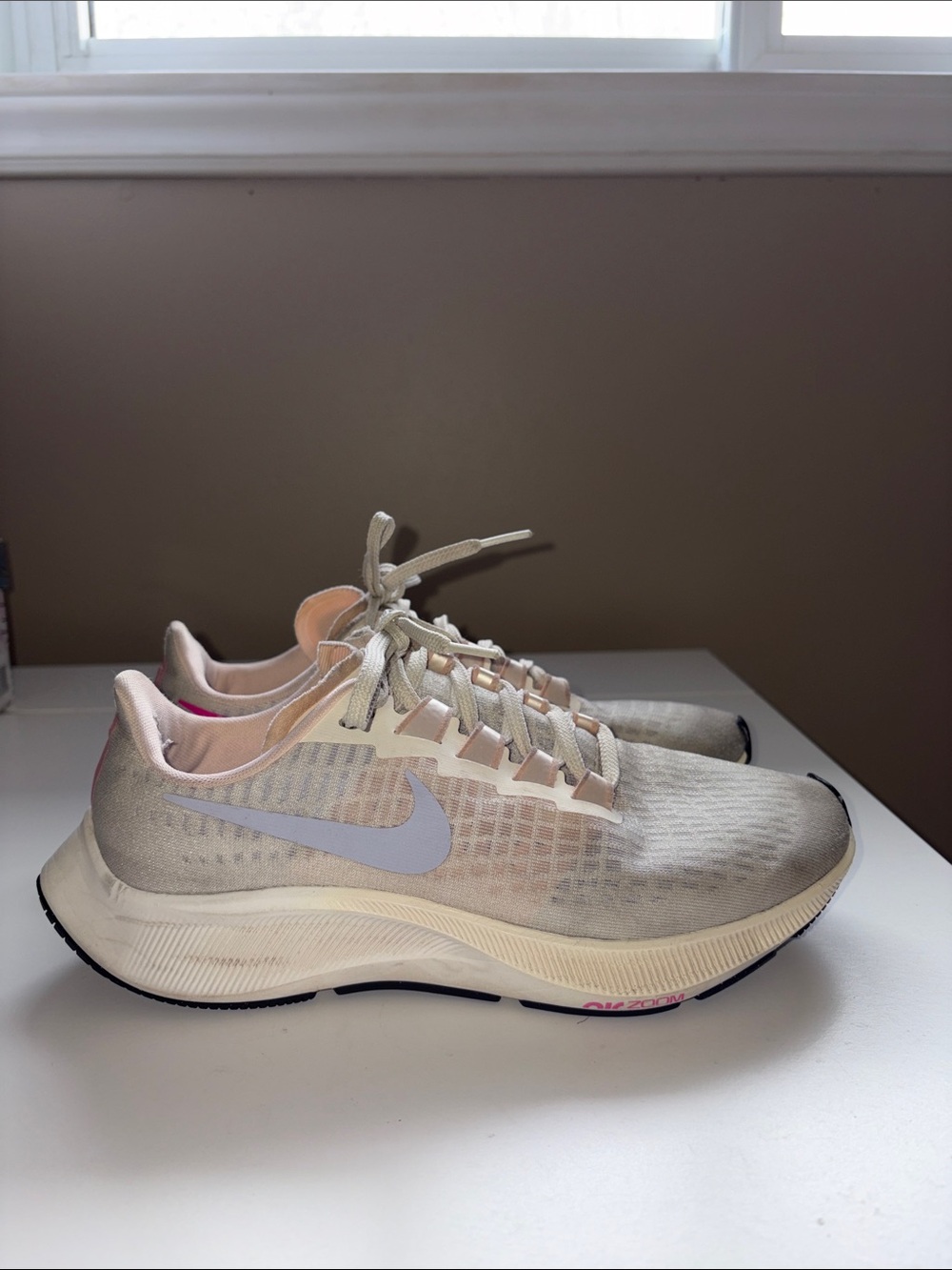 🩷Nike Zoom Pegasus 37 - Pale Ivory Running Sneakers with Pink and Blue Swoosh